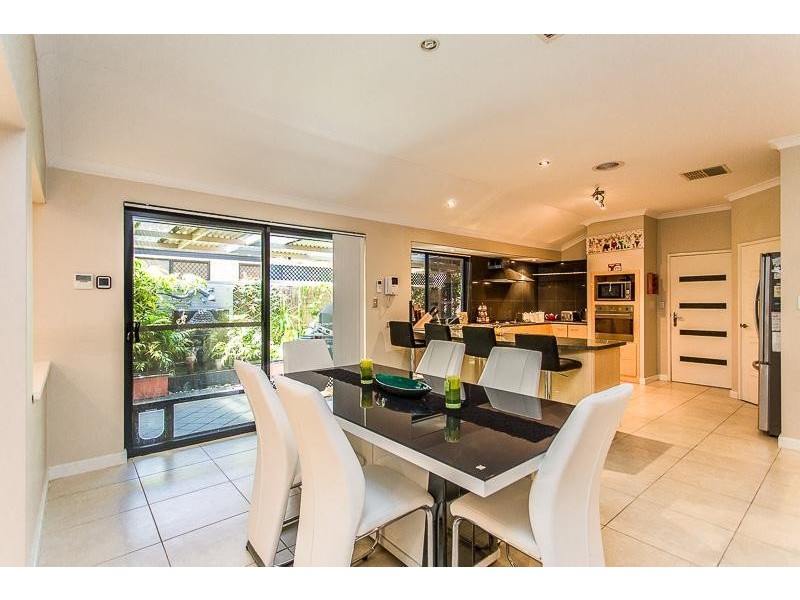 48 Brindabella Avenue, Rockingham WA 6168