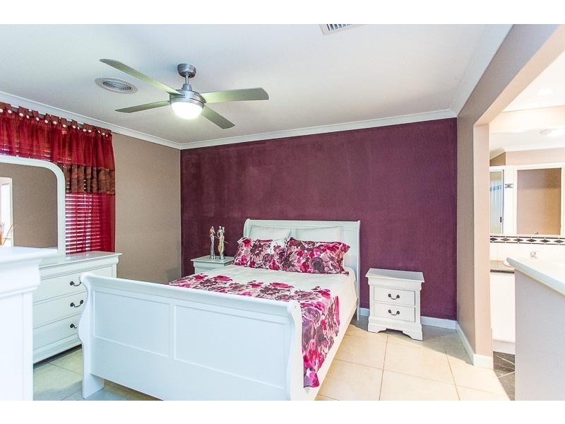 48 Brindabella Avenue, Rockingham WA 6168