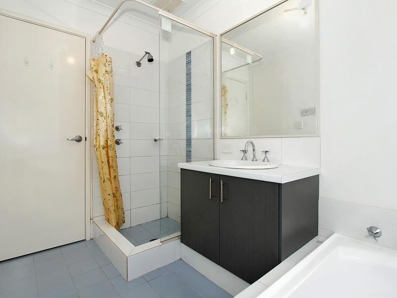 51 Hebrides Drive, Seville Grove WA 6112