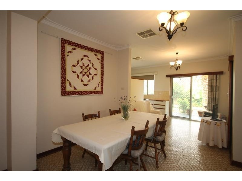 47 Buckingham Road, Kelmscott WA 6111