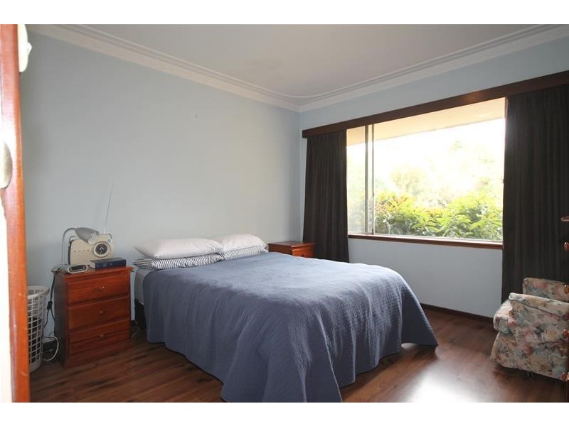 47 Buckingham Road, Kelmscott WA 6111