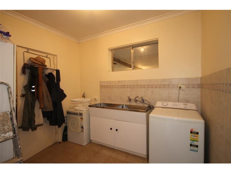 47 Buckingham Road, Kelmscott WA 6111