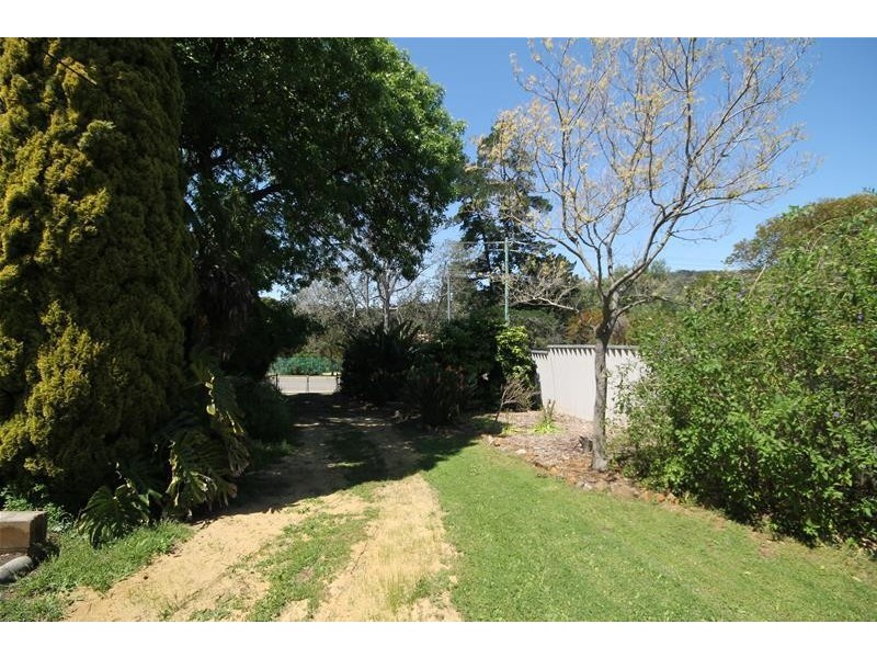 47 Buckingham Road, Kelmscott WA 6111