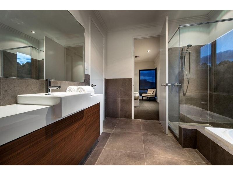 14 Hutchinson Boulevard, Byford WA 6122