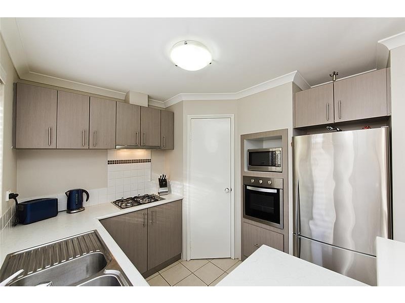 17/41-43 Sixth Road, Armadale WA 6112