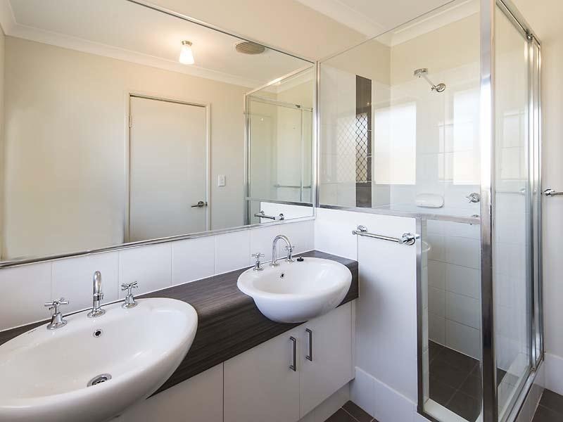 5B Friar Road, Armadale WA 6112