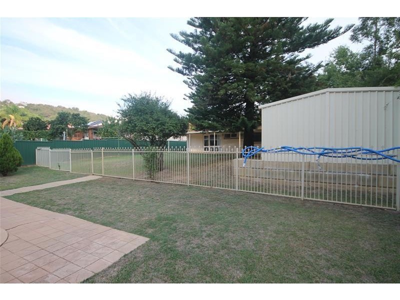 7 Shaw Place, Mount Nasura WA 6112