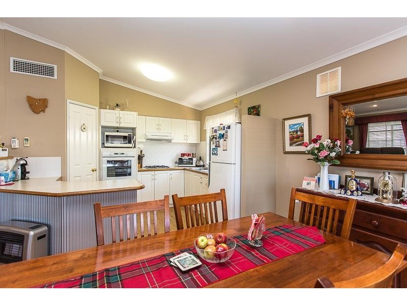 252/270 South Western Highway, Mount Richon WA 6112