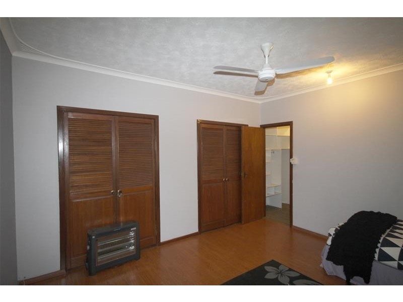 7 Arnott Court, Kelmscott WA 6111