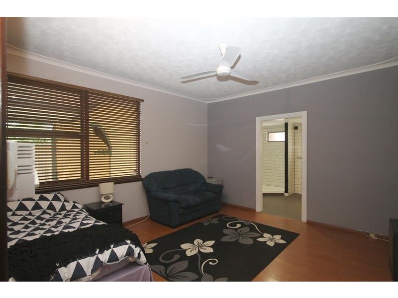 7 Arnott Court, Kelmscott WA 6111