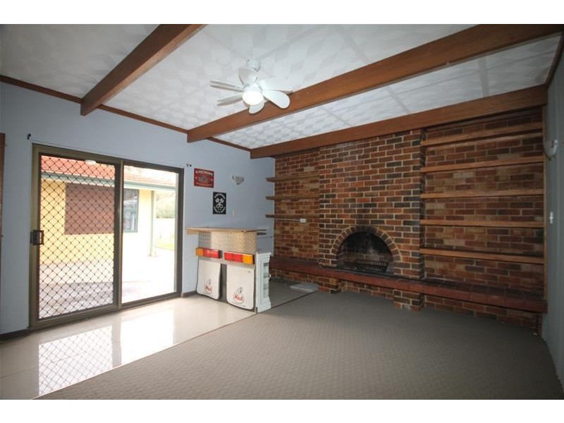 7 Arnott Court, Kelmscott WA 6111