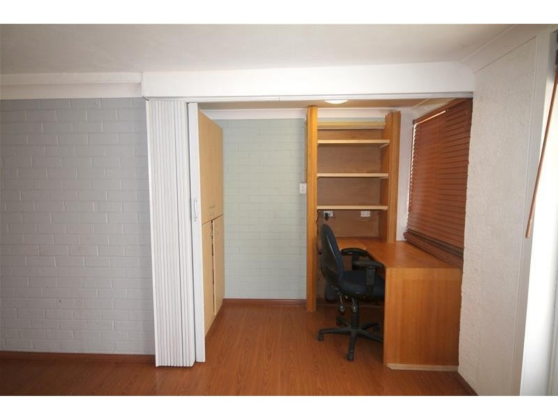 7 Arnott Court, Kelmscott WA 6111