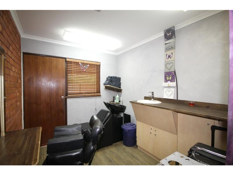 7 Arnott Court, Kelmscott WA 6111