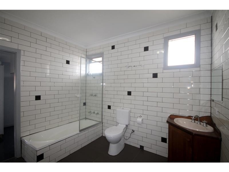 7 Arnott Court, Kelmscott WA 6111