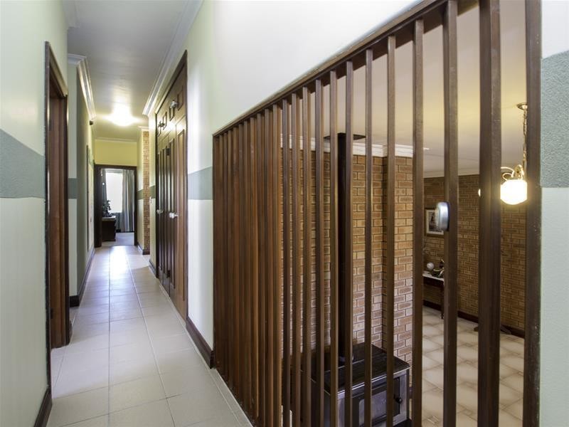 115 Carawatha Avenue, Mount Nasura WA 6112