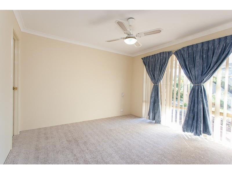 20 Carawatha Avenue, Mount Nasura WA 6112