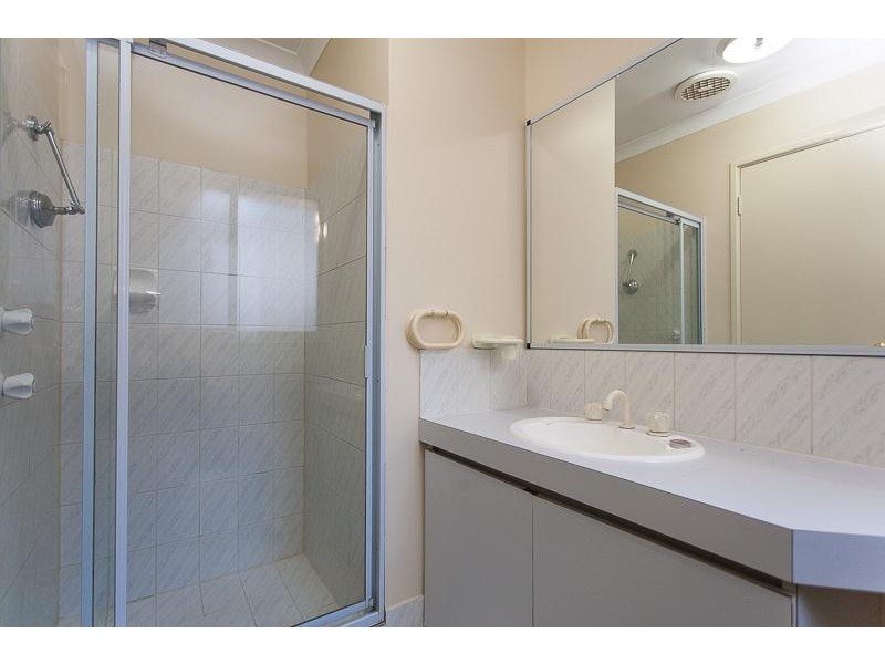 20 Carawatha Avenue, Mount Nasura WA 6112