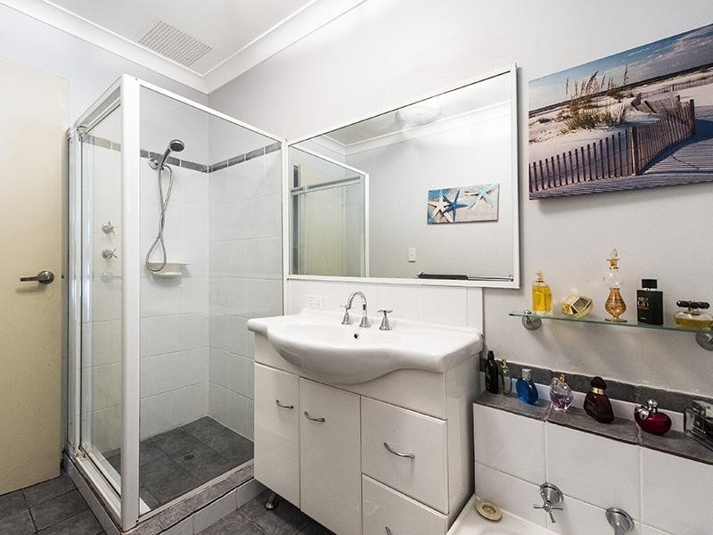 67 Unnaro Street, Hillman WA 6168