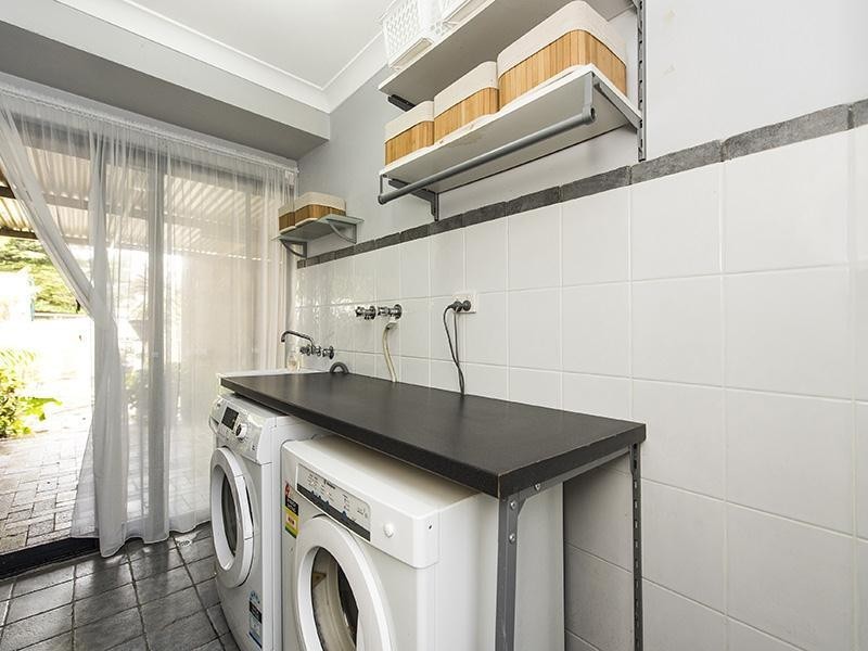 67 Unnaro Street, Hillman WA 6168