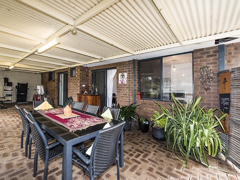 67 Unnaro Street, Hillman WA 6168