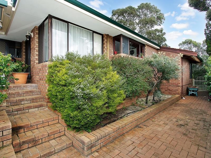 1 Jasper Place, Mount Richon WA 6112