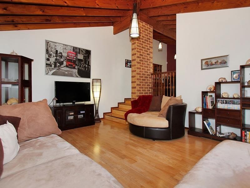 1 Jasper Place, Mount Richon WA 6112