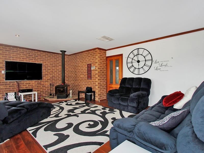 1 Jasper Place, Mount Richon WA 6112