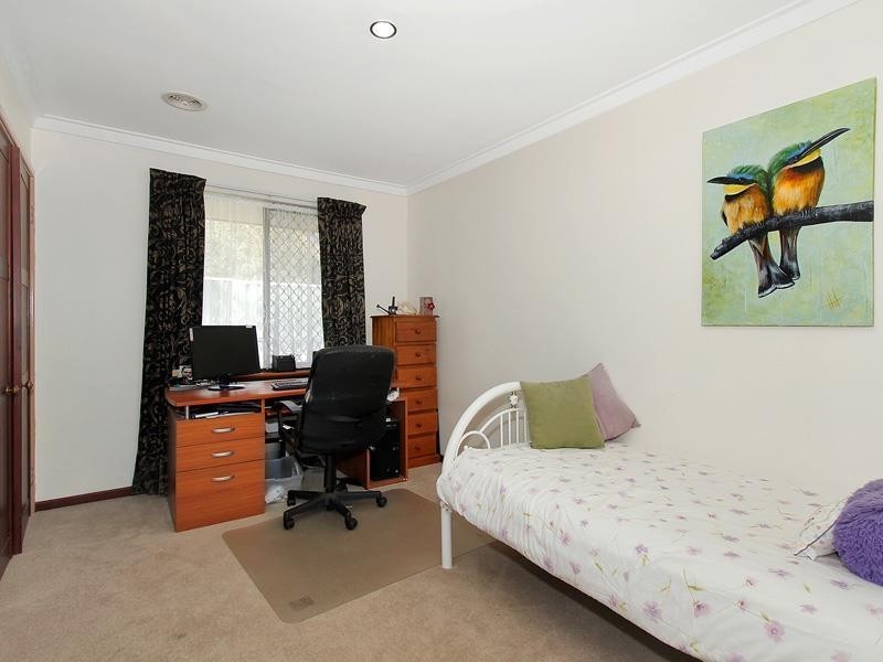 1 Jasper Place, Mount Richon WA 6112