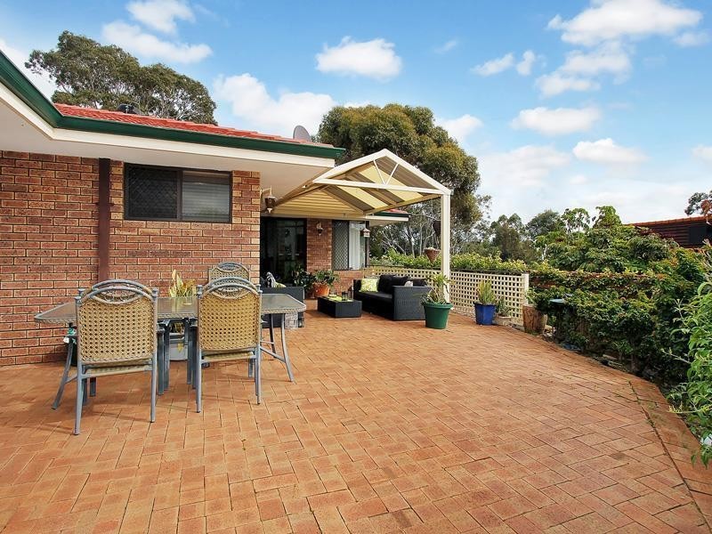 1 Jasper Place, Mount Richon WA 6112