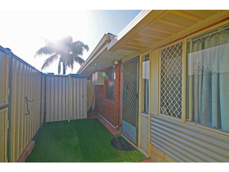 4/1256 Rowley Road, Darling Downs WA 6122