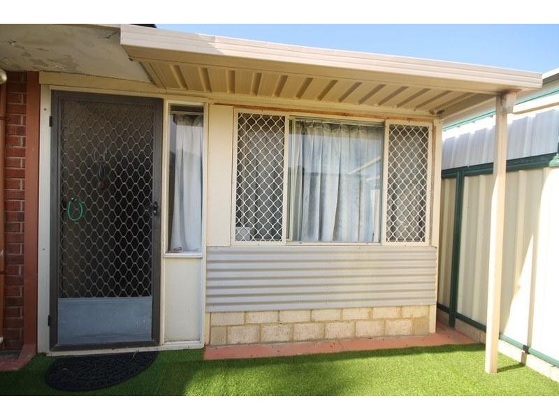 4/1256 Rowley Road, Darling Downs WA 6122