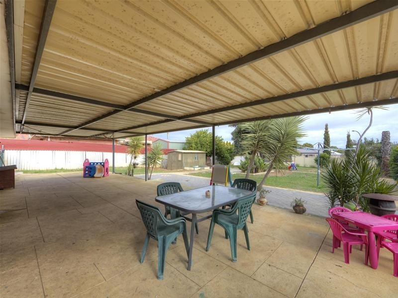 3143 Albany Highway, Armadale WA 6112