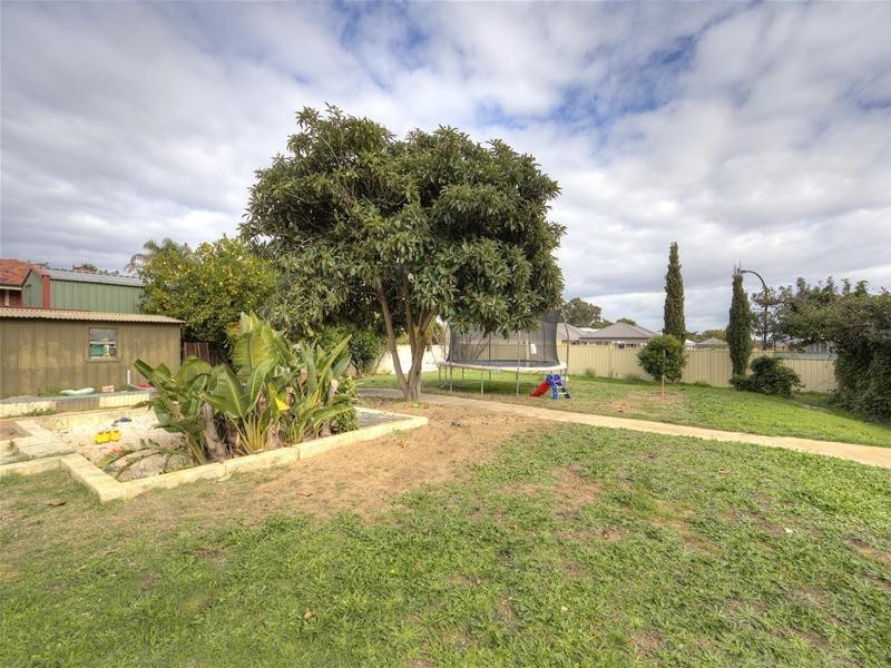 3143 Albany Highway, Armadale WA 6112