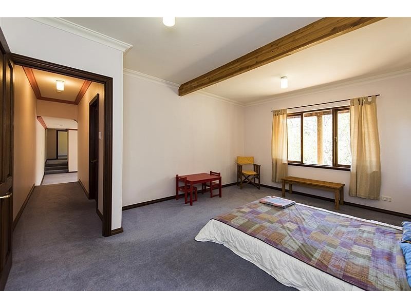 112 Amethyst Crescent, Mount Richon WA 6112