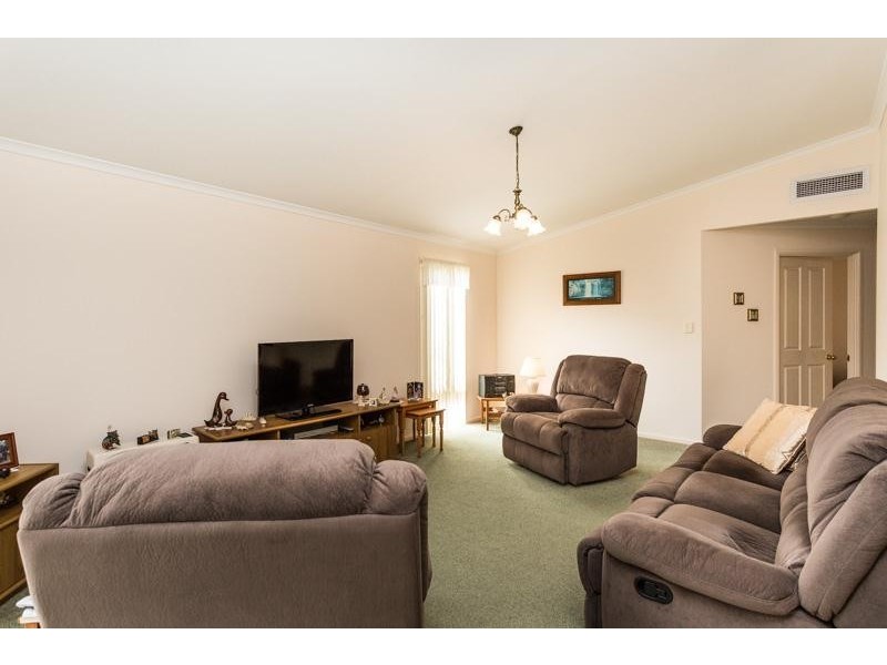 205/270 South Western Highway, Mount Richon WA 6112