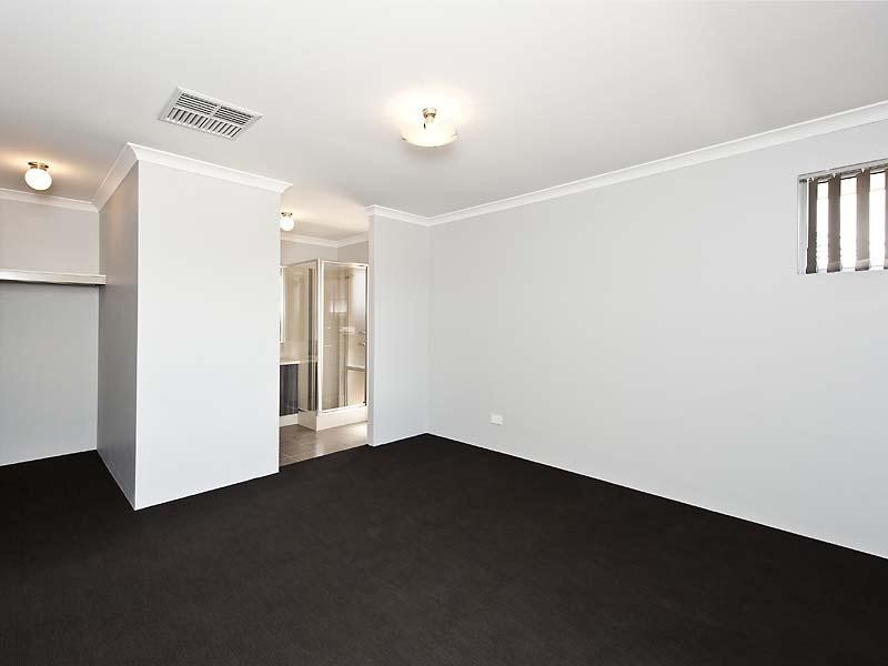 14 Harding Street, Hilbert WA 6112