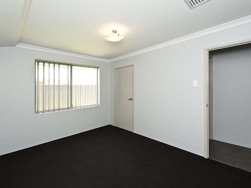 14 Harding Street, Hilbert WA 6112