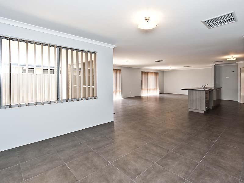 14 Harding Street, Hilbert WA 6112