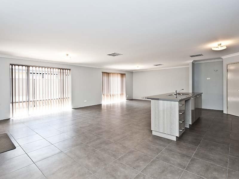 14 Harding Street, Hilbert WA 6112