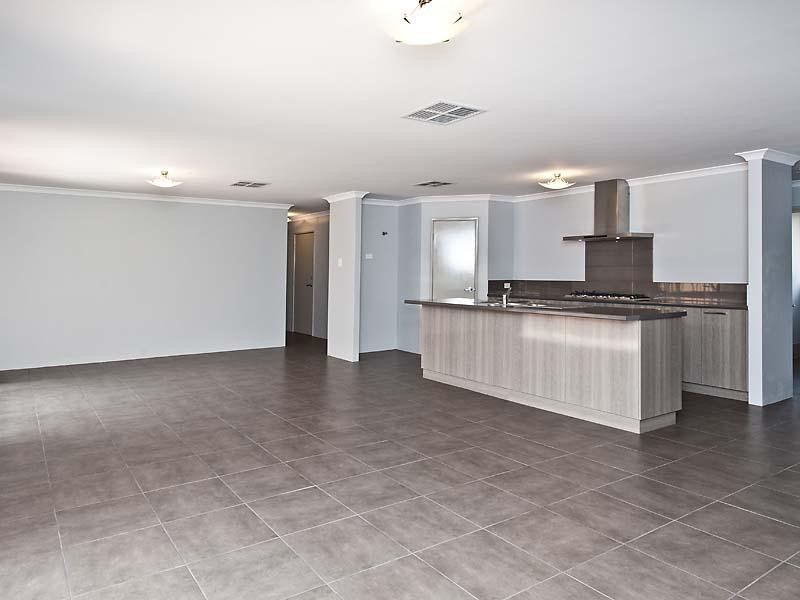 14 Harding Street, Hilbert WA 6112