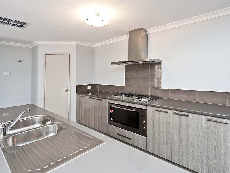 14 Harding Street, Hilbert WA 6112