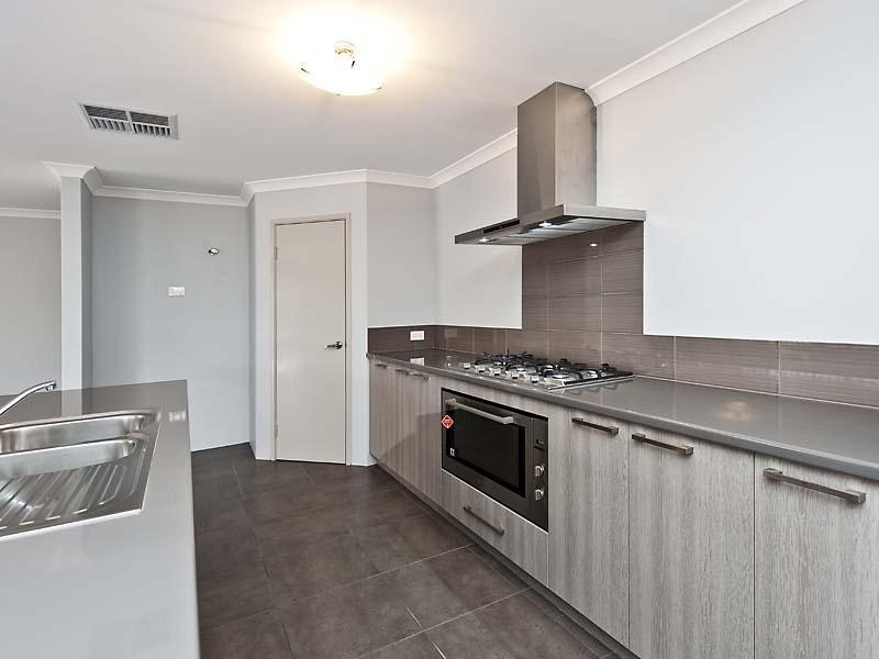 14 Harding Street, Hilbert WA 6112