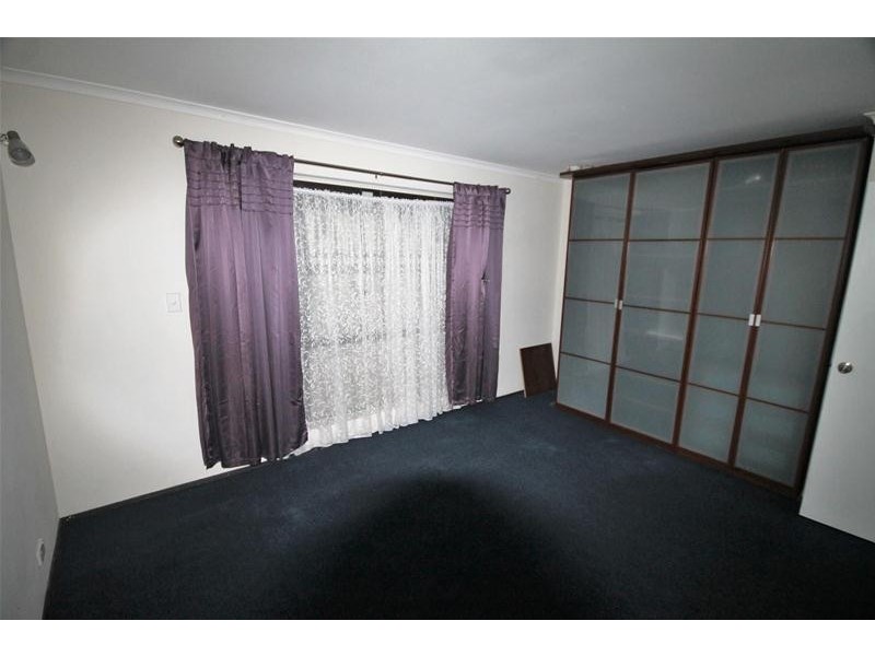 42 Willowmead Way, Kelmscott WA 6111