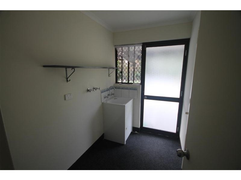 42 Willowmead Way, Kelmscott WA 6111