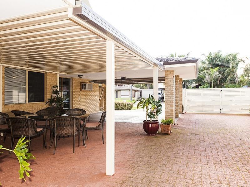 22 Guinivere Way, Camillo WA 6111