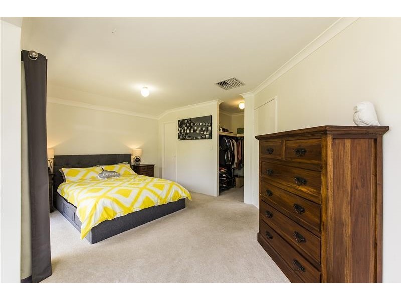 116 Challis Road, Seville Grove WA 6112