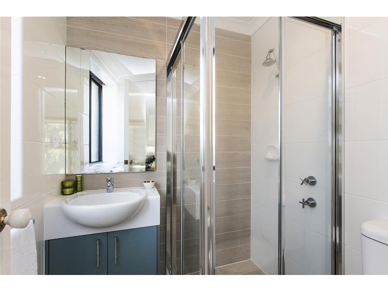 116 Challis Road, Seville Grove WA 6112