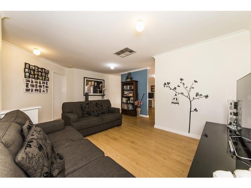 116 Challis Road, Seville Grove WA 6112