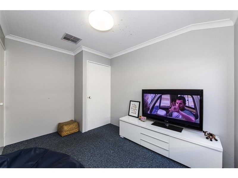 116 Challis Road, Seville Grove WA 6112