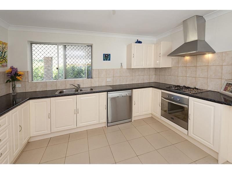 9 Winnunga Place, Armadale WA 6112